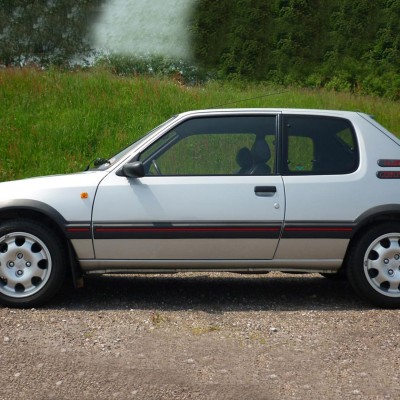 Ρεκόρ πώλησης ενός Peugeot 205 GTI του 1989