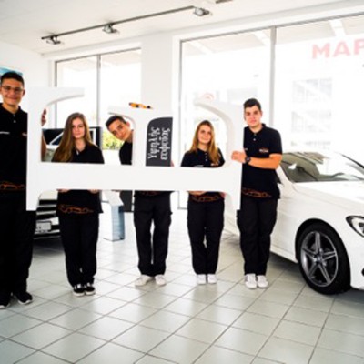 Η Mercedes-Benz στηρίζει τη γνώση