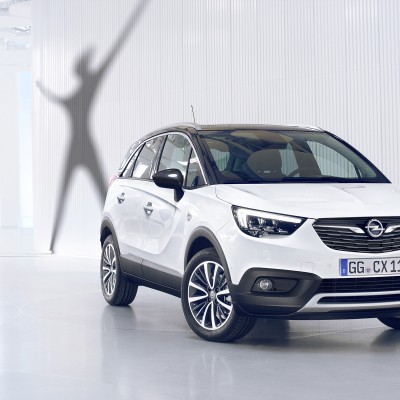 Opel Crossland X: Νεανικό, άνετο και ικανό (vid)