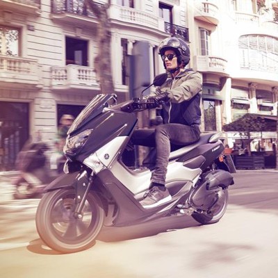 Yamaha NMAX με ΔΩΡΑ άνω των 400 ευρώ