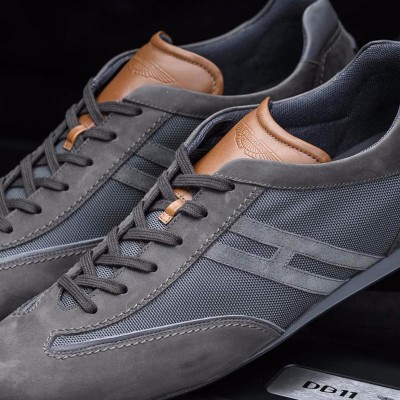 Παπούτσια από... 6 μάρκες αυτοκινήτου