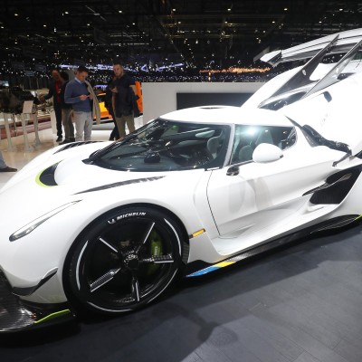 To νέο Koenigsegg Jesko θα φτάσει τα 482,8 km/h (video)