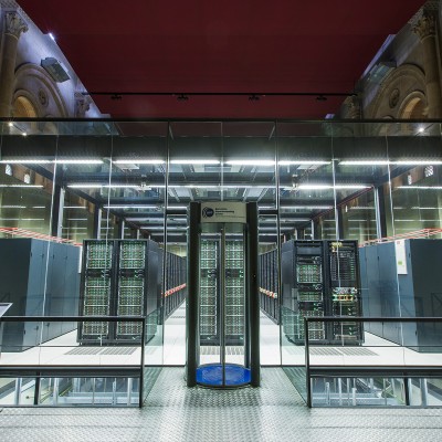 Ο ισχυρότερος υπολογιστής της Ισπανίας στα χέρια της Seat (vid)