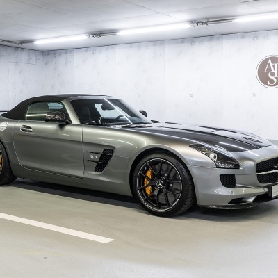 Πωλητήριο σε δύο από τις πιο σπάνιες Mercedes-Benz