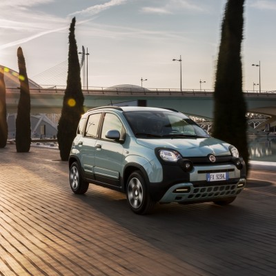 Ήρθε το Fiat Panda Hybrid με τιμή από 11.990 ευρώ