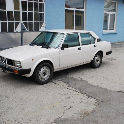 Θωρακισμένη Alfetta της Μαφίας πουλήθηκε για “ψίχουλα”