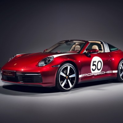 Η εντυπωσιακή 911 Τarga 4S Heritage Design Edition [Video]