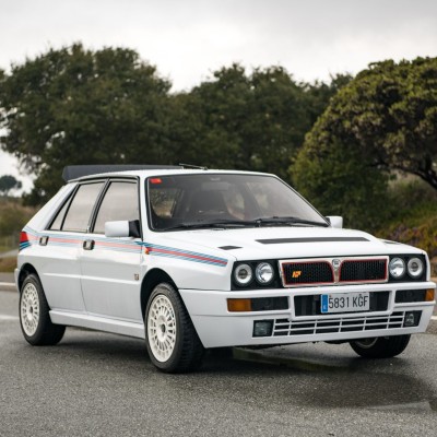 Αν ενδιαφέρεσαι για αυτή τη σπάνια Lancia Delta Integrale Martini Evo 5 πρέπει να βιαστείς!