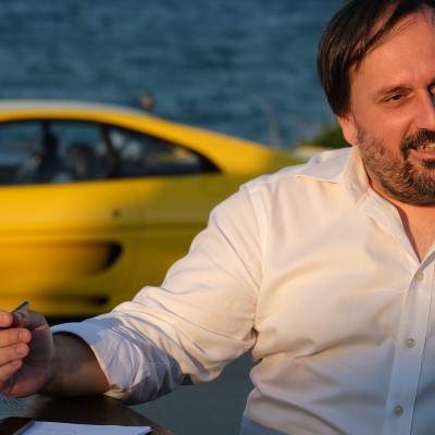 Συνέντευξη Γιώργος Κούκος: Ο Έλληνας σχεδιαστής των best sellers