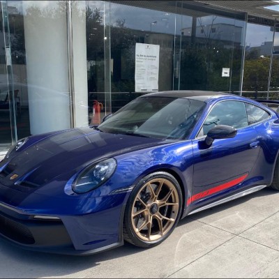 Αυτή η Porsche 911 GT3 μόλις βγήκε στους ελληνικούς δρόμους. Πόσο κοστίζει;