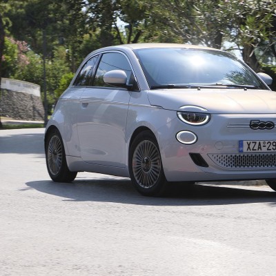 Δοκιμή FIAT 500 3+1 42 kWh: Πιο πρακτικό από ποτέ