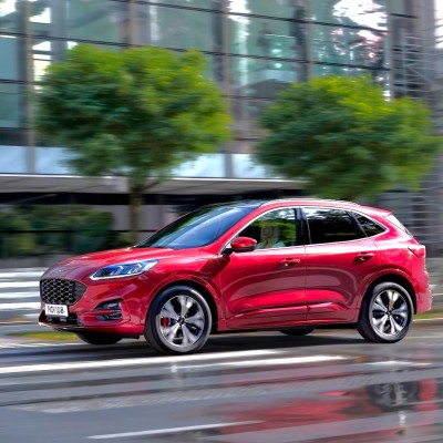 Ford Kuga Plug-in Hybrid: Οικονομία και ξεγνοιασιά χωρίς συμβιβασμούς