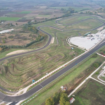 Τι χρειάζεται για να μπω σε πίστα με το αυτοκίνητο μου;