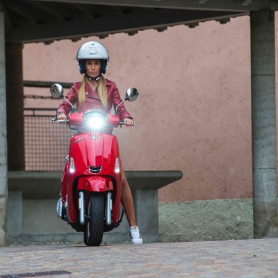 Νέο Kymco Like 125i CBS: Ένα scooter με retro look και προσιτή τιμή