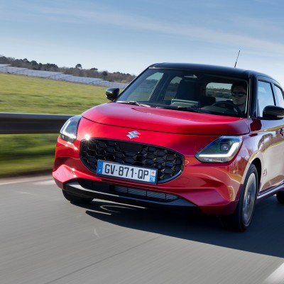 Suzuki SWIFT 2024: Το υβριδικό που αξίζει κάθε ευρώ!