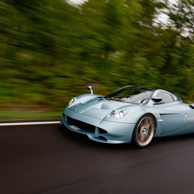 Οδηγούμε την Pagani Codalunga: Αμφιλεγόμενη…