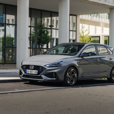 Δοκιμή Hyundai i30 1.5T 48V Hybrid 7DCT 140 PS N-Line: Ζήτημα ουσίας