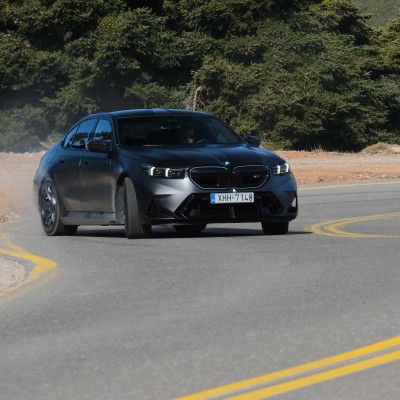 Δοκιμή BMW M5: High Five [video]