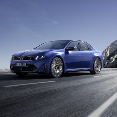 Με αυτονομία 900 km η νέα BMW i3 – Πότε ξεκινούν οι πωλήσεις