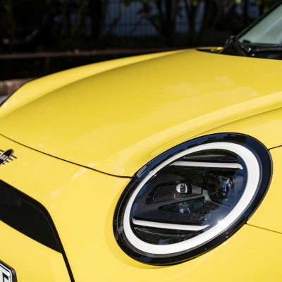 Αυτό δεν περίμενες πως θα συμβεί ποτέ στο Mini Cooper!