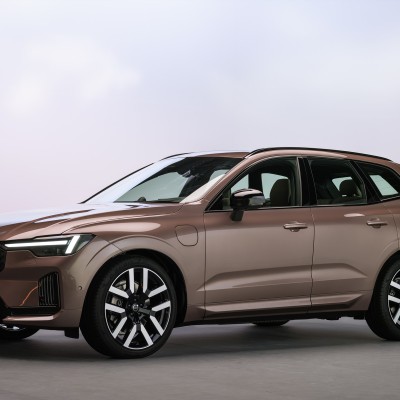 Επίσημο: Αυτό είναι το νέο Volvo XC60 -  Καίει λιγότερο από diesel και έχει αυτονομία έως 1.240 km!