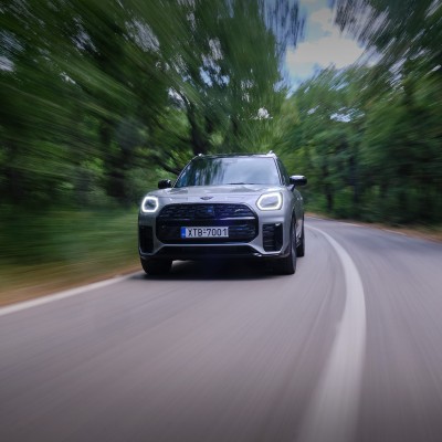 Δοκιμή MINI Countryman C JCW: Με look... αθλητικό