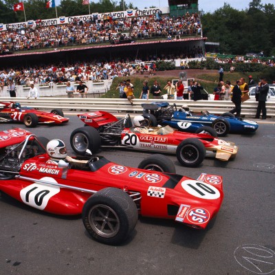 March 701: Γρήγορη επιτυχία