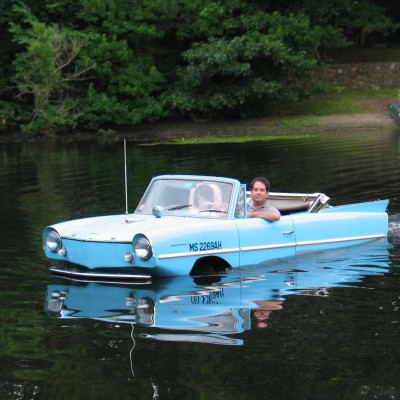 Amphicar: Το απίστευτο αυτοκίνητο που ήταν και βάρκα! [video]