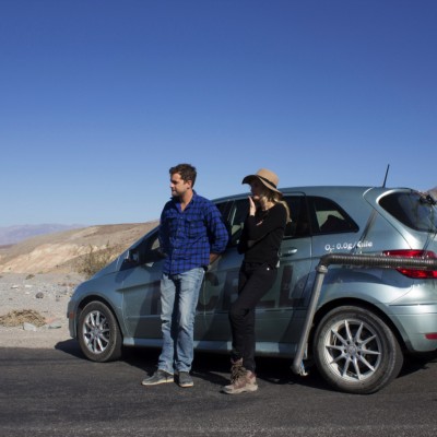 Σταρ του Hollywood πίνουν νερό από την εξάτμιση (VIDEO)