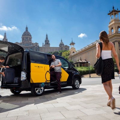 Ξεκίνησε η μαζική παραγωγή του Nissan e-NV200