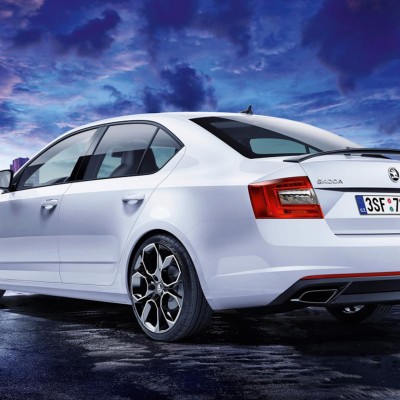 Skoda Octavia RS 230 με... 230 PS