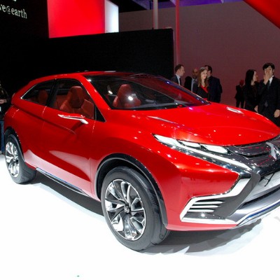 Concept XR-PHEV II: το υβριδικό crossover της Mitsubishi