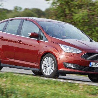 ΟΔΗΓΟΥΜΕ τα νέα Ford C-MAX & Grand C-MAX 2015