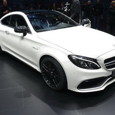 Επίσημα η νέα Mercedes-Benz C63 AMG Coupe (+VIDEO)