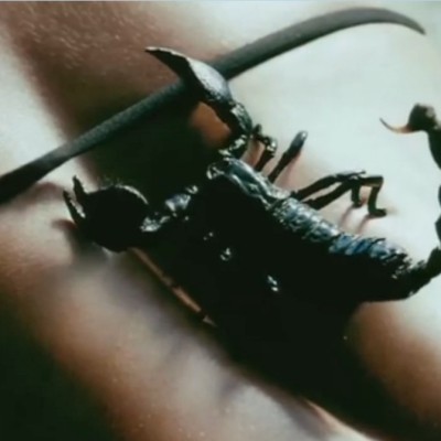 Abarth 500C: Topless η Catrinel Menghia