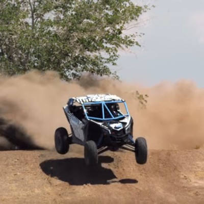 «Καταστρέφοντας» ένα γήπεδο του γκόλφ (video)