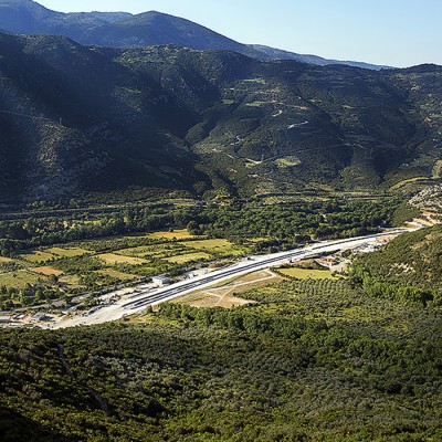Παραδίδεται τέλη Μαρτίου η Εθνική Οδός στα Τέμπη