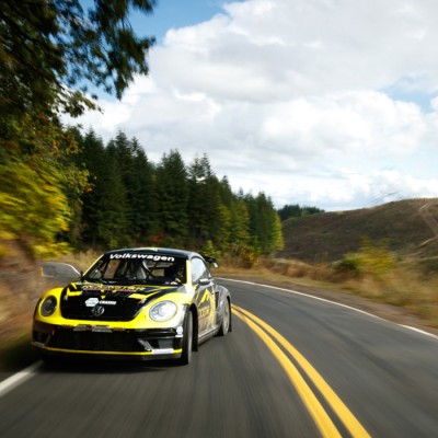 Ο Tanner Foust με τον σκαραβαίο στα βουνά (video)