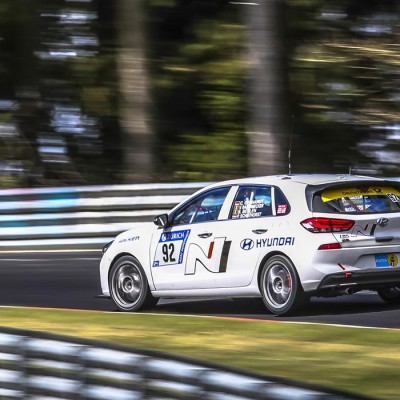 To Hyundai i30 N έτοιμο για τον 24ωρο αγώνα του Nurburgring (vid)