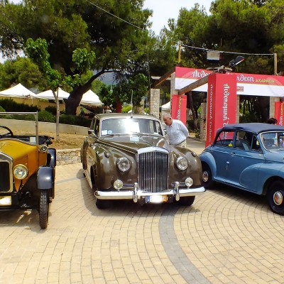 Ελεύθερη η κυκλοφορία των ιστορικών οχημάτων