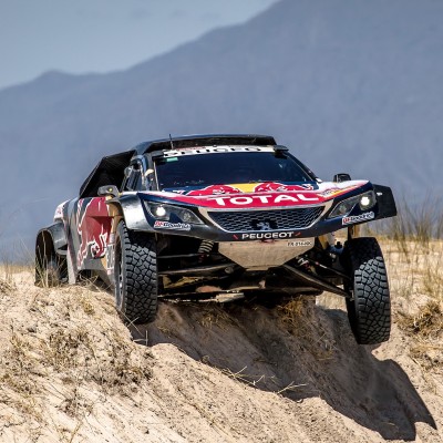 Ράλι Ντακάρ: Ο Peterhansel στο κυνήγι του Sainz (vid)