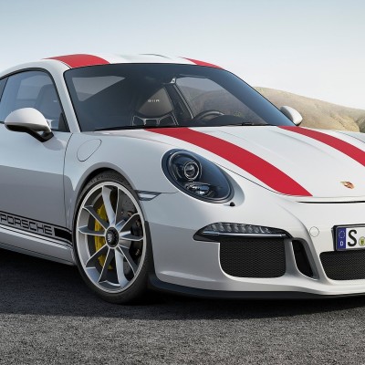 Ποιος πρότεινε την έκδοση 911 R στην Porsche;