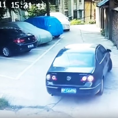 Και το βραβείο για το χειρότερο οδηγό απονέμεται… (vid)