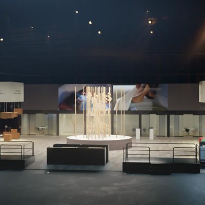 Η μάρκα που πάει σε έκθεση αυτοκινήτου χωρίς ούτε ένα αυτοκίνητο!