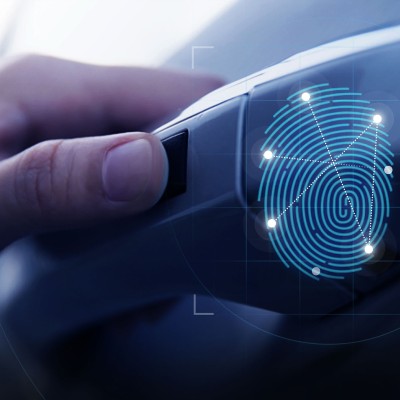 Τέλος τα κλειδιά: Τα αυτοκίνητα της Hyundai θα ξεκλειδώνουν μ’ ένα άγγιγμα