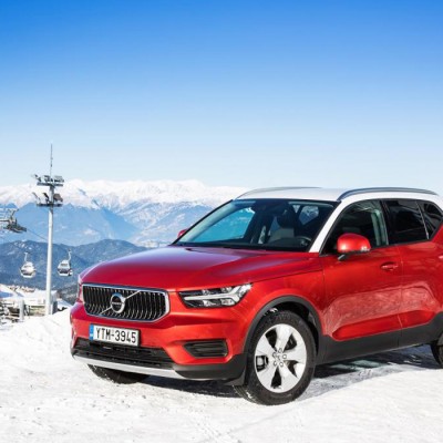 To Volvo XC40 στα 1.750 μέτρα!