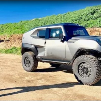 Πόσο αλεξίσφαιρο είναι το Rezvani Tank; (video)