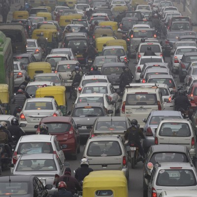 ΣΕΑΑ: “Η πολιτεία οφείλει να εφαρμόσει την ελεγχόμενη είσοδο αυτοκινήτων”