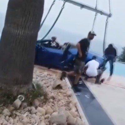 Η πρώην του Neymar έριξε μία Lamborghini σε πισίνα επειδή φορούσε ψηλοτάκουνα! (vid)