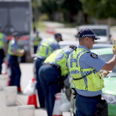 Τέλος τα μαζικά αλκοτέστ στην Αυστραλία λόγω Κορονοϊού